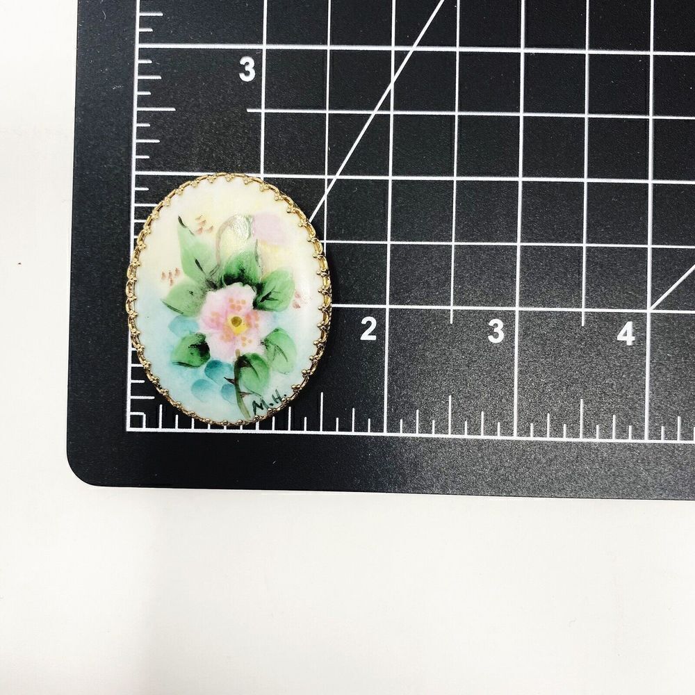 Vintage Brooch Pink Flower Gold Tone Oval Cameo 2" Hand Painted Artist Signed MH